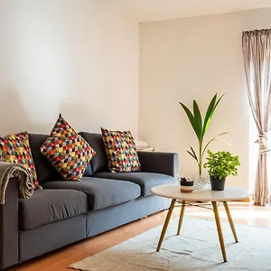 Apartment Große Louise In Der Neustadt Für Familien&kinder, Dresden